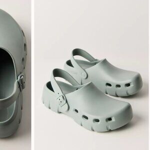 NWOT: Birkenstock Birki Flow Eva Clogs Size 6